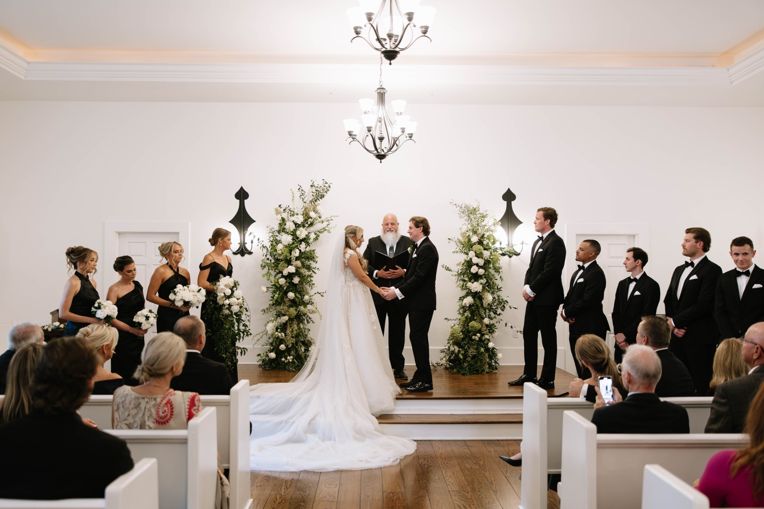 Why Choose The Morris Estate for Your Wedding Venue
