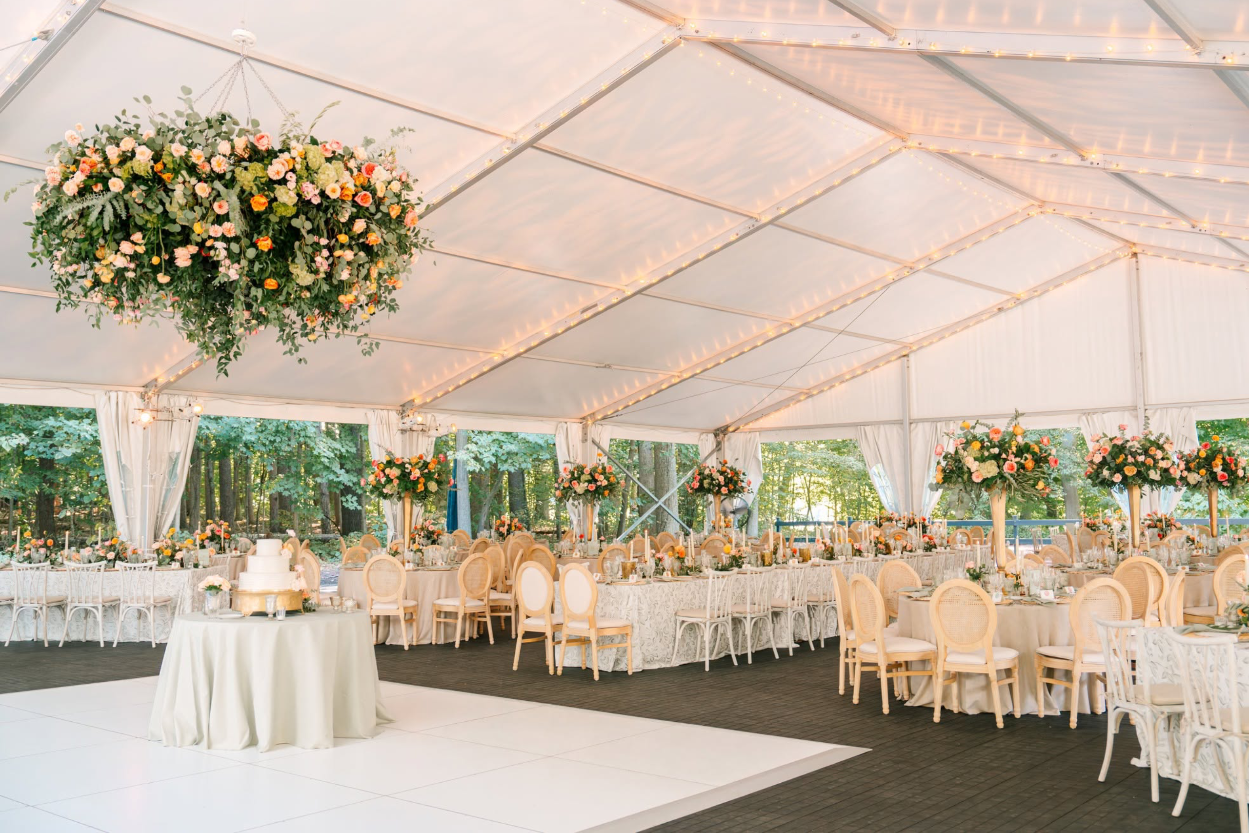 Beat The Heat: Tips for a Comfortable Outdoor Summer Wedding in Niles, MI